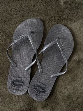 Havaianas Women's Sparkling Silver Flip Flop Sandals